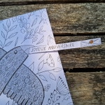 carte carrée avec enveloppe - l&#039;oiseau messager - plume